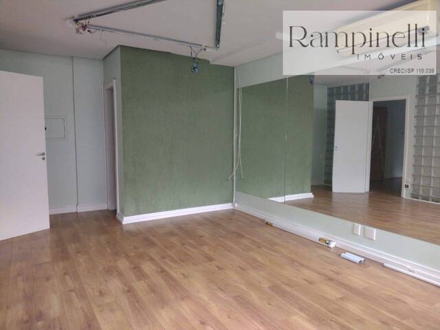 Sala para Venda em São Paulo - 2