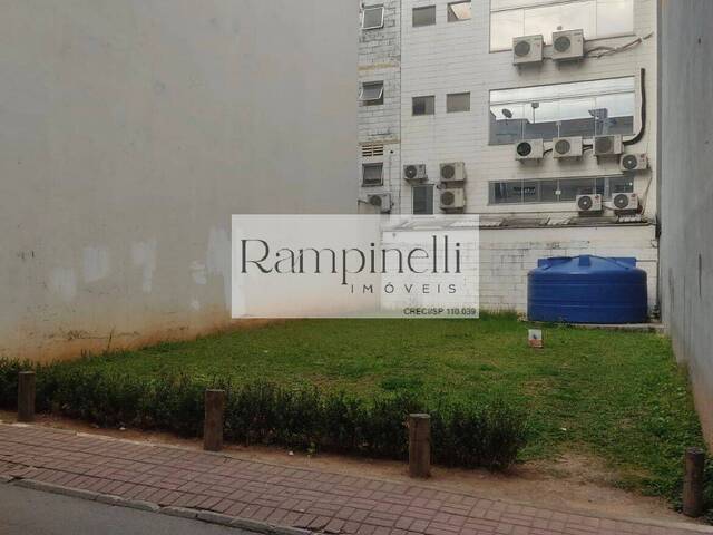 Terreno para Venda em Santana de Parnaíba - 2