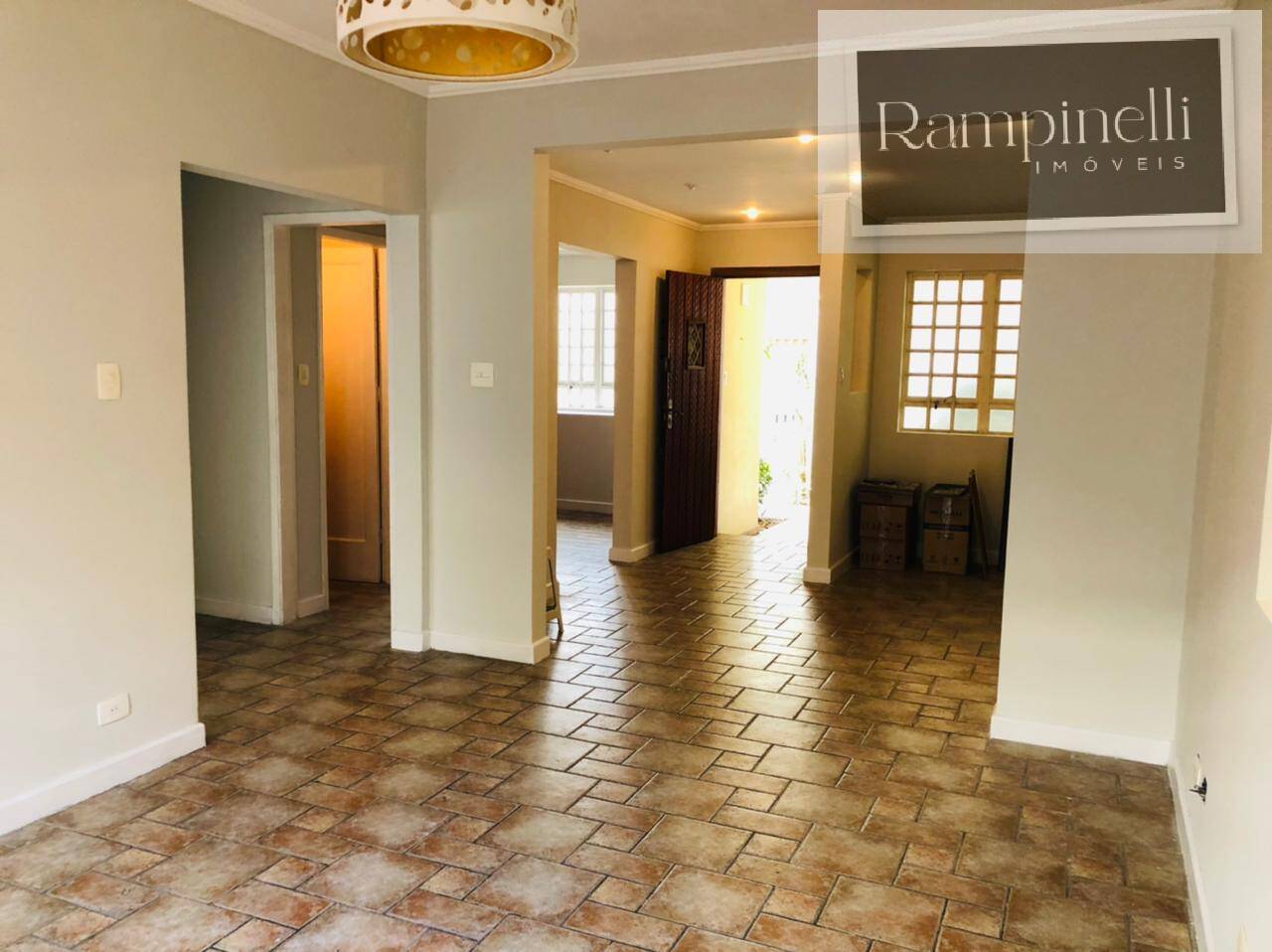 AMPLO SOBRADO , COMERCIAL OU RESIDENCIAL, COM 220 M2 , NA LAPA