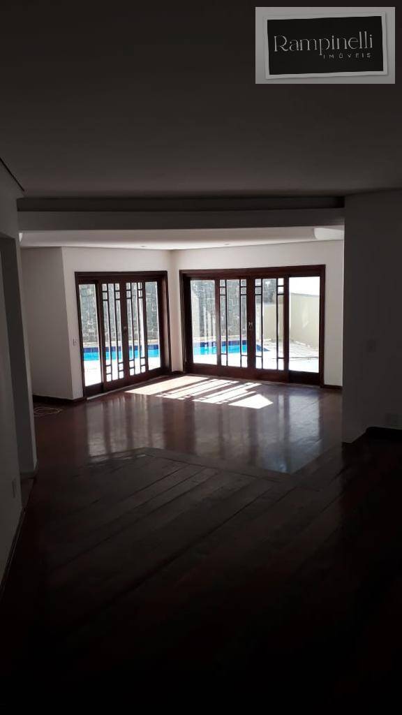 Casa, 4 quartos, 360 m² - Foto 4