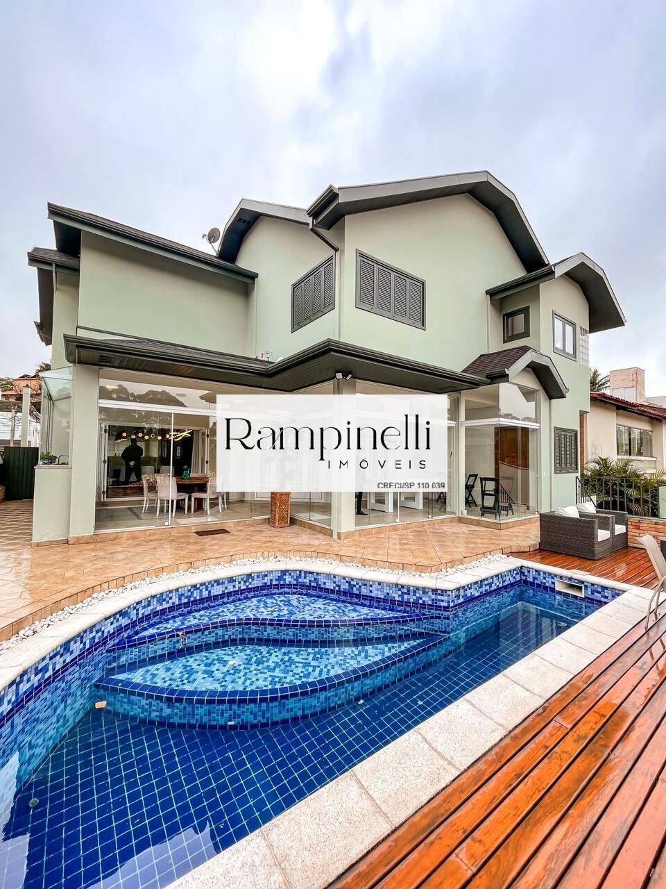 Casa, 4 quartos, 463 m² - Foto 1