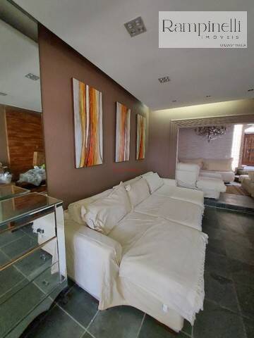 MARAVILHOSA CASA EM ALPHAVILLE COM 4 SUITES E 5 VAGAS, NO RESIDENCIAL 5