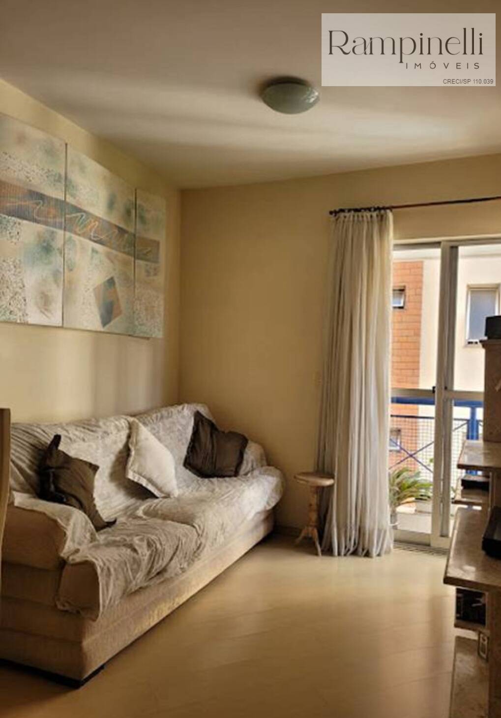 LINDO APARTAMENTO EXCELENTE LOCALIZAÇÃO