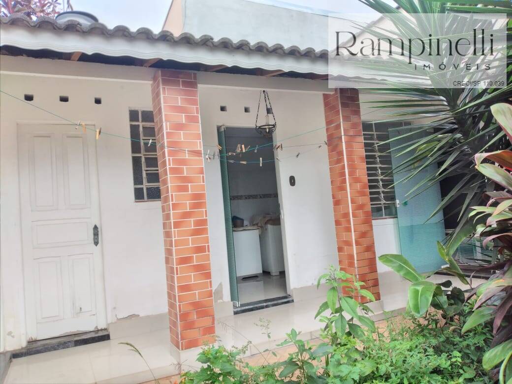 MARAVILHOSA CASA TERREA, CITY LAPA, ACEITA PERMUTA POR CASA MENOR VALOR