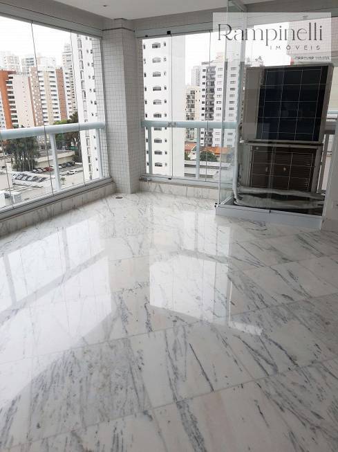 Apartamento com 3 Quartos e 5 banheiros à Venda, 118 m².