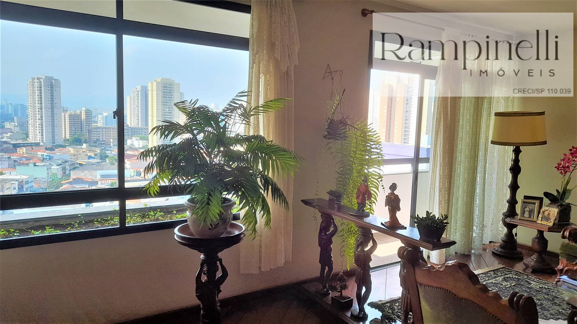 APARTAMENTO À VENDA NA VILA ROMANA, OPORTUNIDADE, ABAIXO DO VALOR