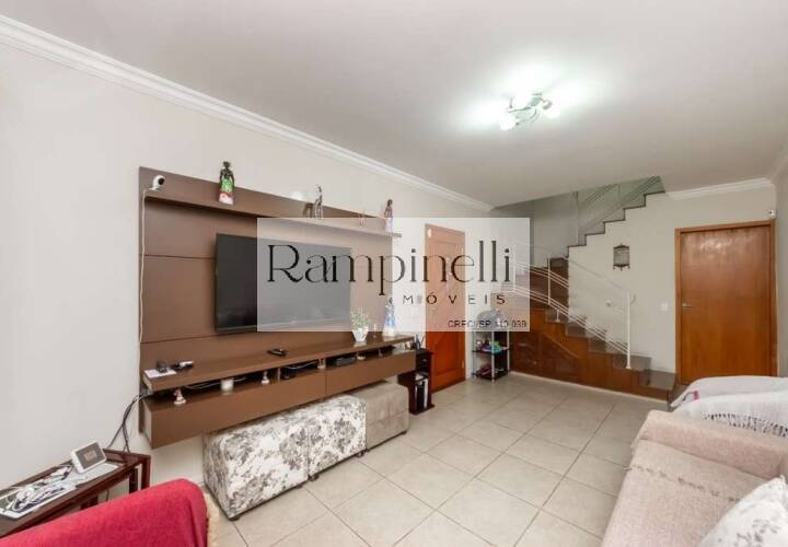 LINDÍSSIMA CASA A VENDA NA VILA ROMANA