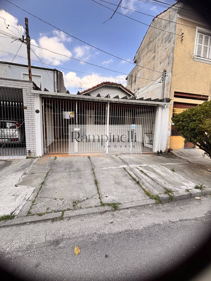 Casa ampla com edícula comercial na Lapa – excelente localização