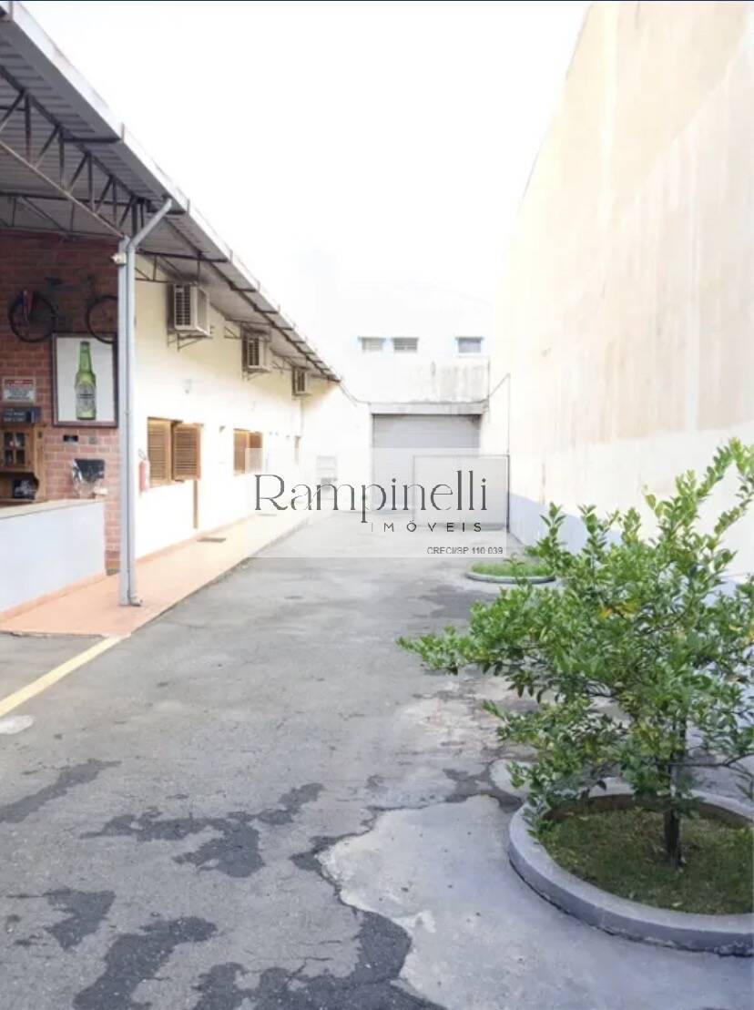 GALPÃO COMERCIAL COM 476,05M² DE ÁREA CONSTRUÍDA NA REGIÃO DA LAPA